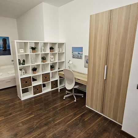 Brand New Apart Mlg City Center! Malaga Exterior photo